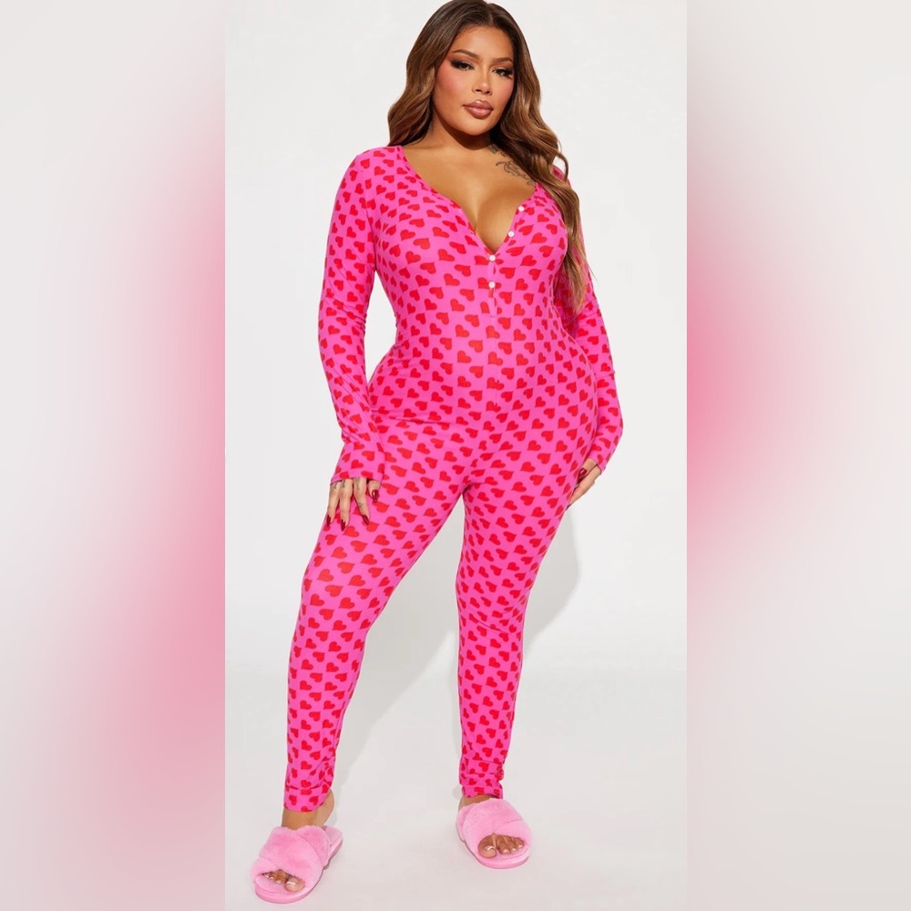 Fashion Nova Heart Onesis PJs 3X New